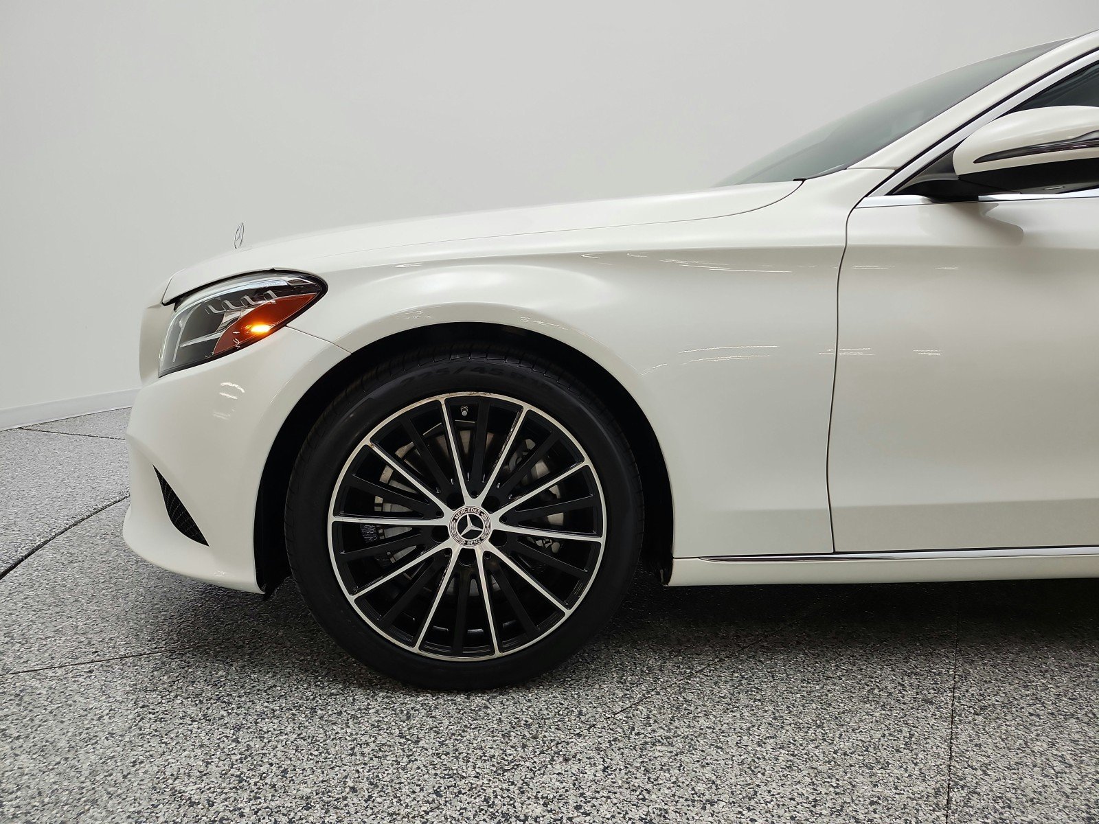 Used 2019 Polar White Mercedes-Benz C 300 Sedan image 22