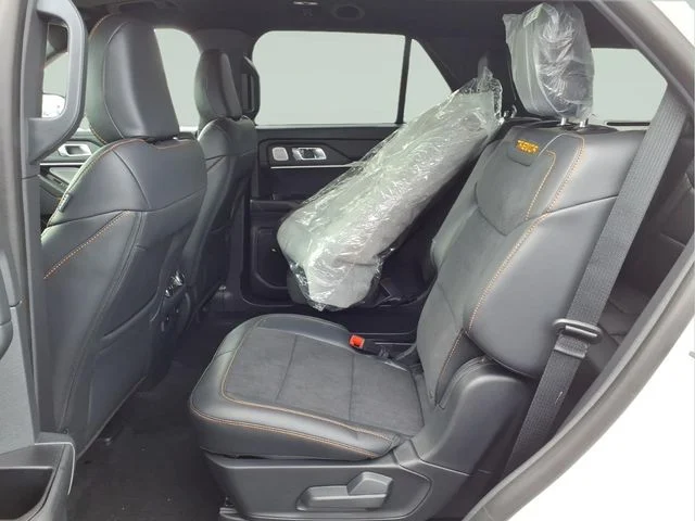 New 2026 Star White Metallic Tri-Coat Ford Tremor® image 38