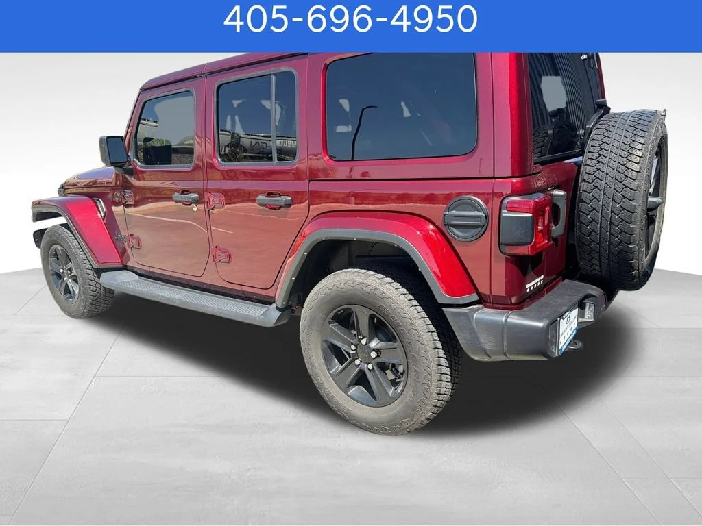 Pre-Owned 2022 Jeep Wrangler Unlimited Sahara Altitude