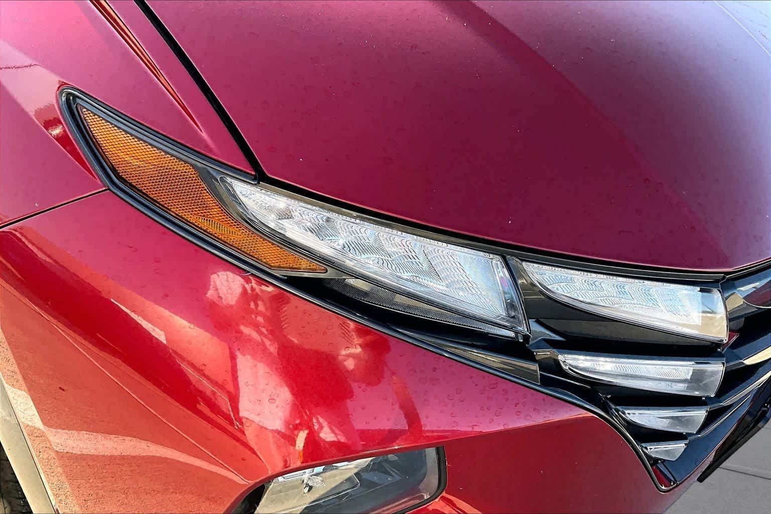 Used 2024 Ultimate Red Hyundai SEL image 25