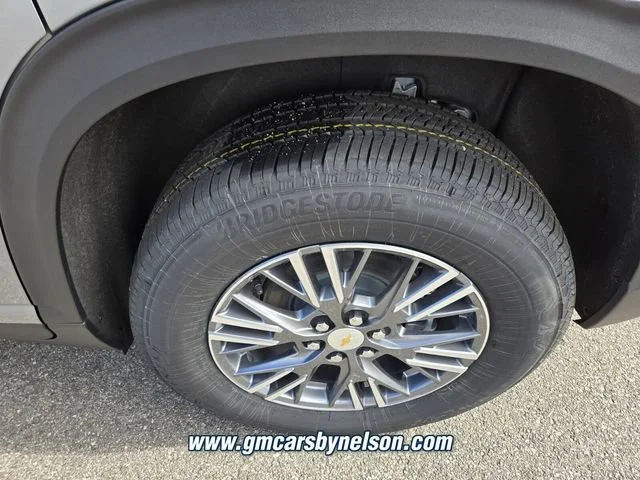 2026 Chevrolet Traverse LT - Photo 9