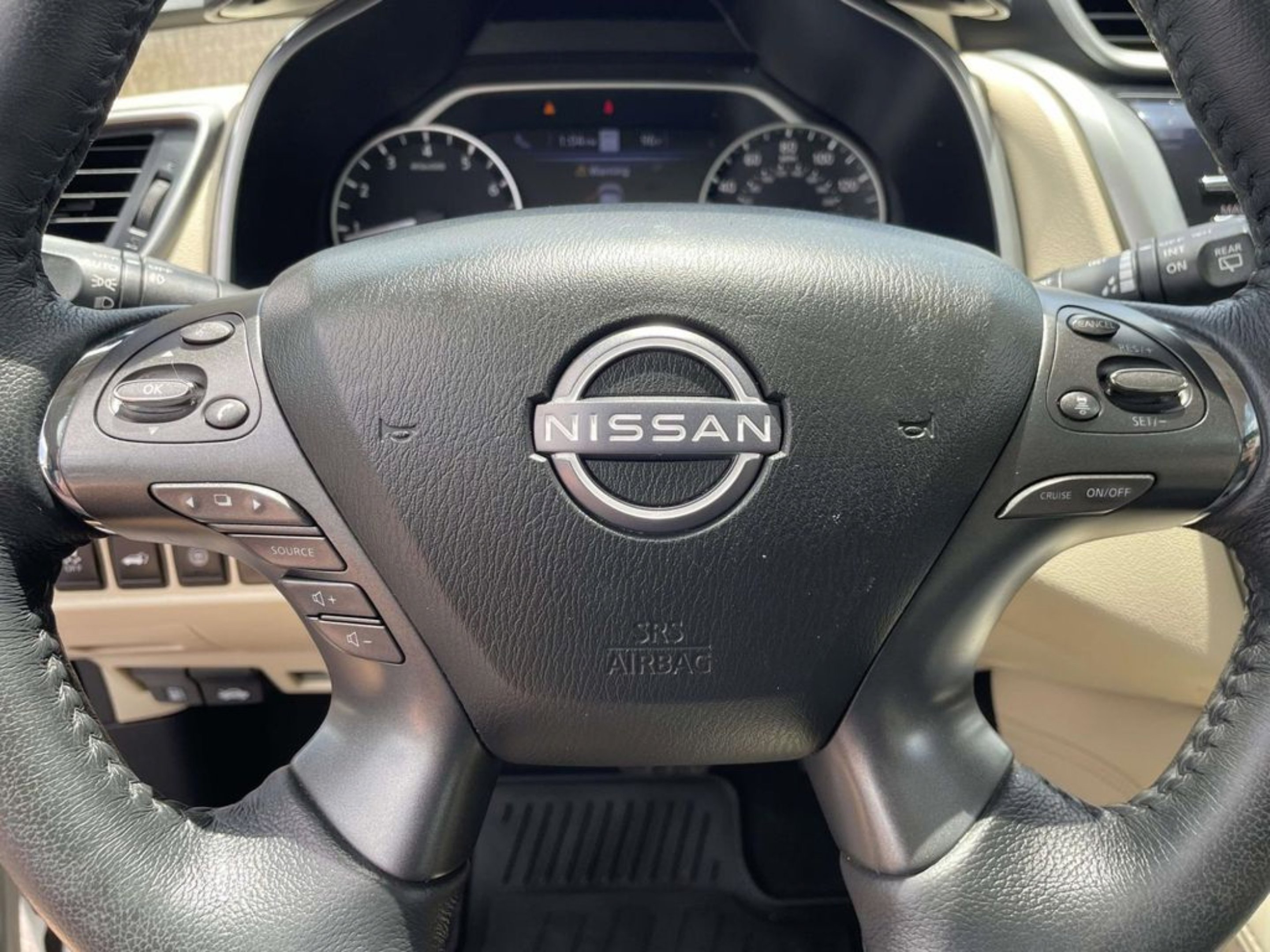Used 2024 White Nissan SL image 26