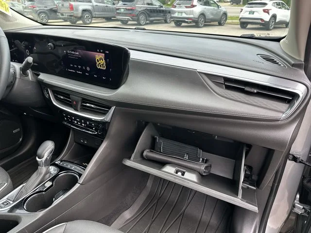 Used 2025 Gray Buick Avenir image 29