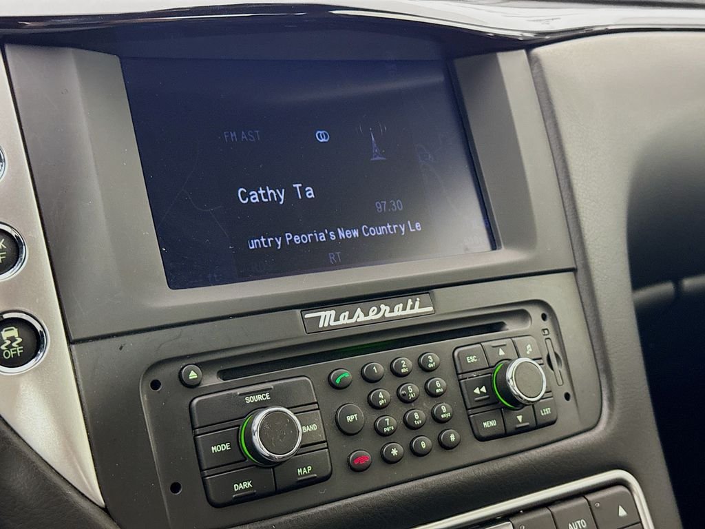 Used 2013  Maserati Sport image 22