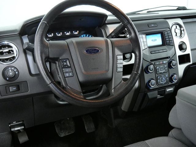 Used 2013 Silver Ford XLT image 18