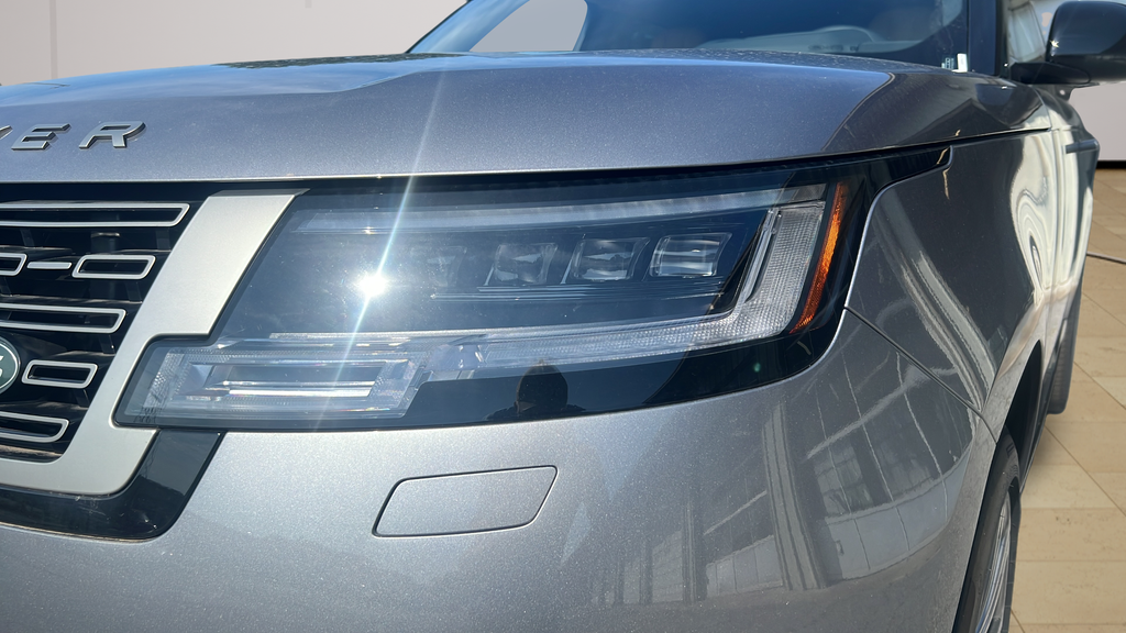2026 Land Rover Range Rover SE - Photo 11