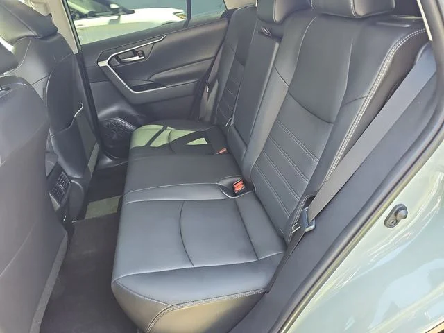 Used 2022 Gray Toyota XLE Premium image 13