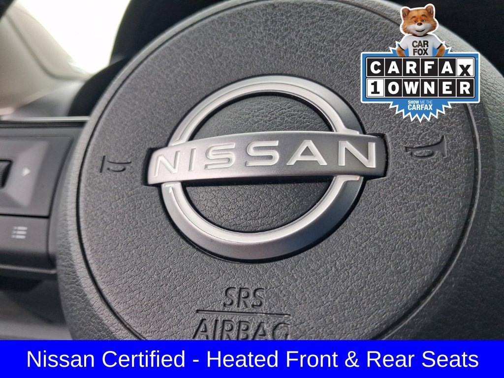 Used 2023 White Nissan Platinum image 27
