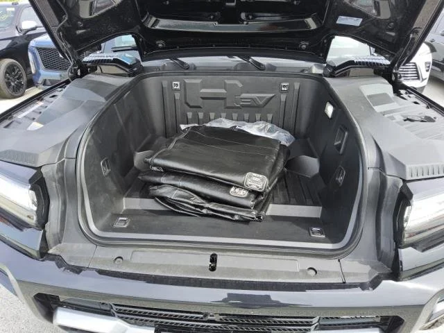 Used 2025 Void Black GMC 2X image 10