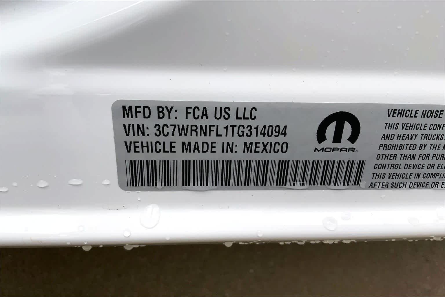 New 2026 Bright White Clear-Coat Exterior Paint RAM Tradesman image 20