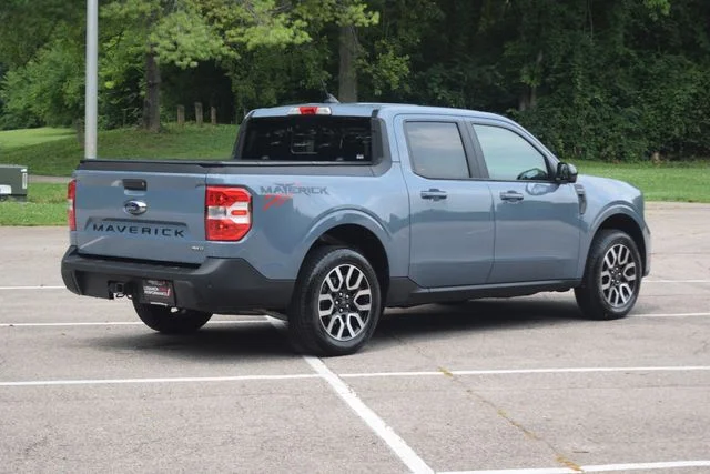 Used 2024 Gray Ford Lariat image 25