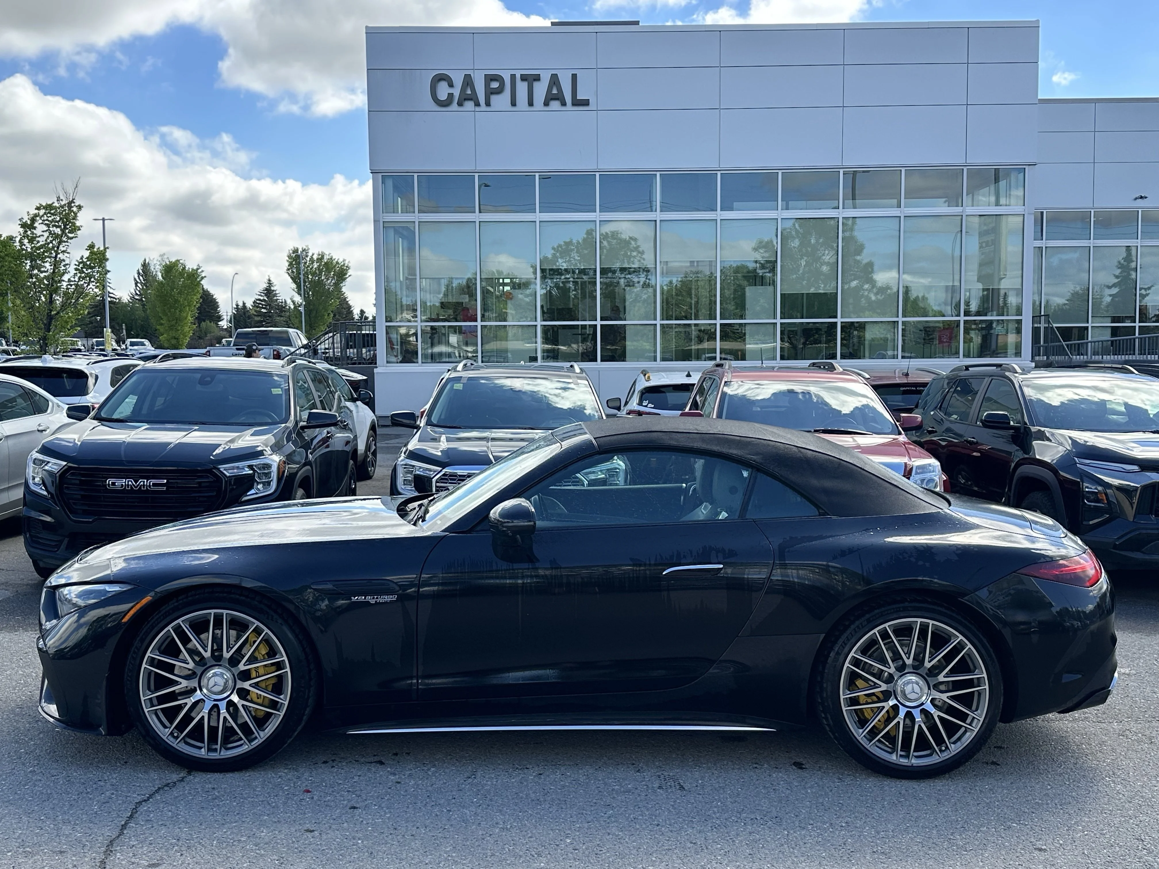 Certified Used 2022  Mercedes-Benz AMG SL 63 image 8