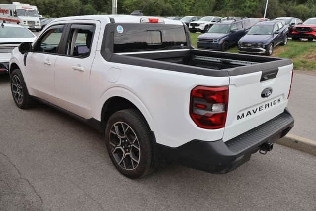Used 2025 White Ford Lariat image 5