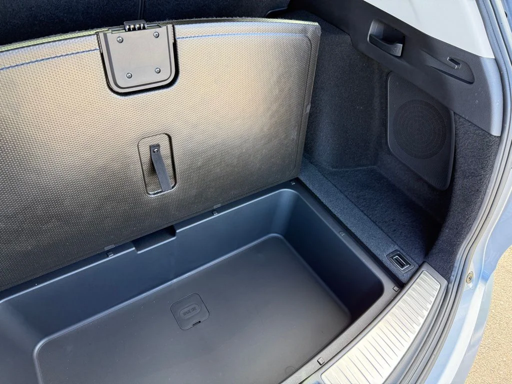 New 2026 Solar Silver Metallic Acura Advance Package image 17