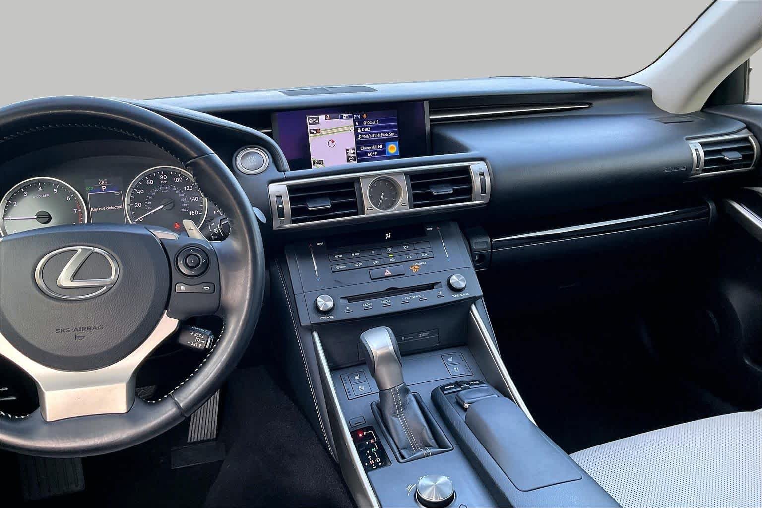 Used 2016 Atomic Silver Lexus  image 7