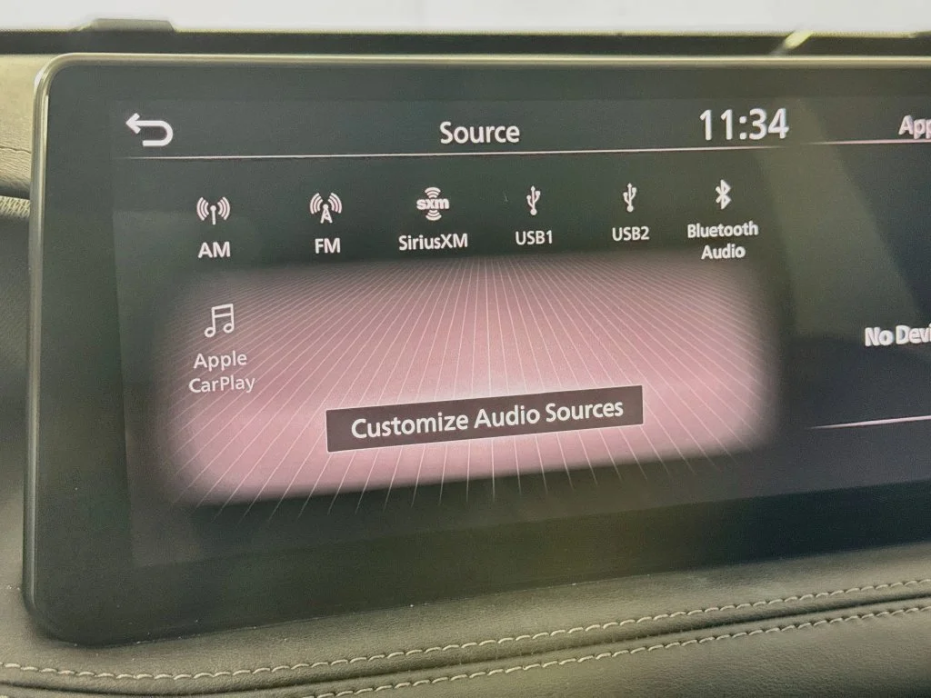 Certified Used 2024 Silver INFINITI LUXE image 20