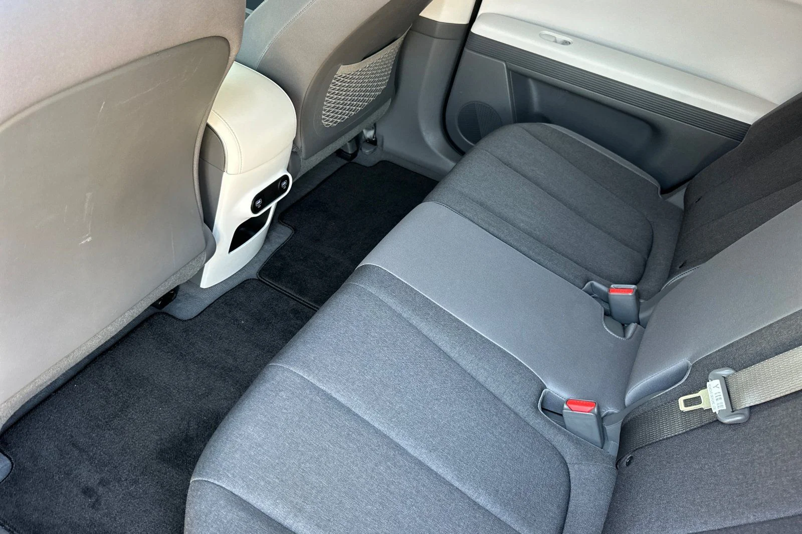 Used 2024 Green Hyundai SEL image 12