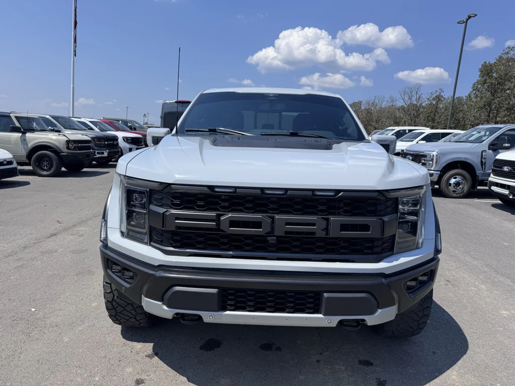 Used 2023 Avalanche Ford Raptor image 2