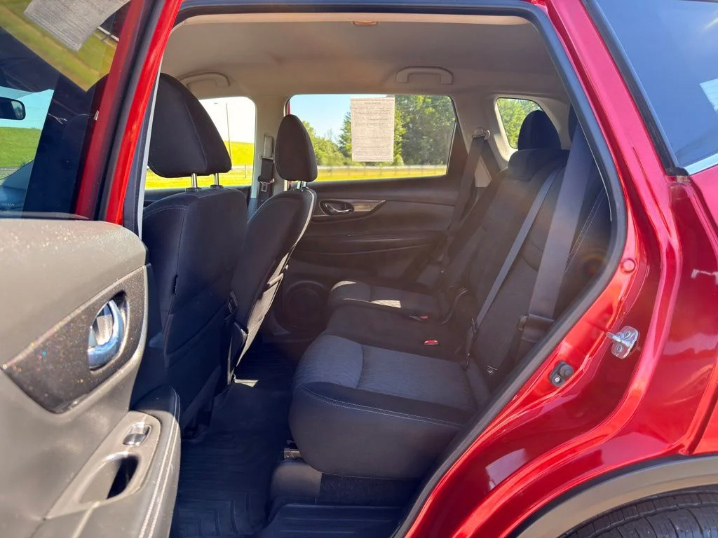Used 2017 Red Nissan SV image 22