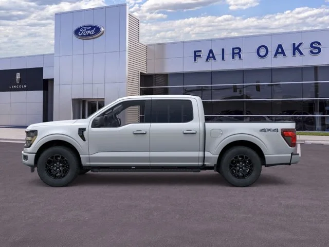 New 2026 Iconic Silver Metallic Ford XLT image 3