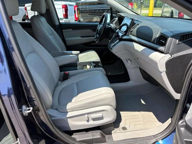Certified Used 2020 Blue Honda EX-L image 21