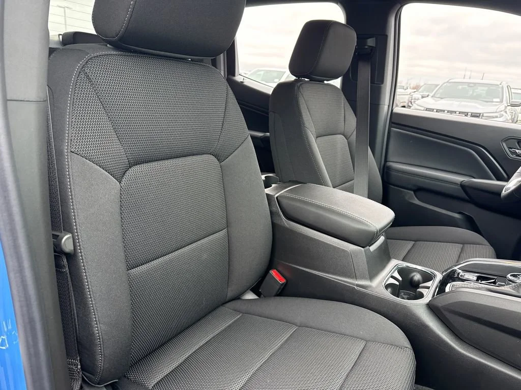 New 2026 Rapids Metallic GMC Elevation image 36