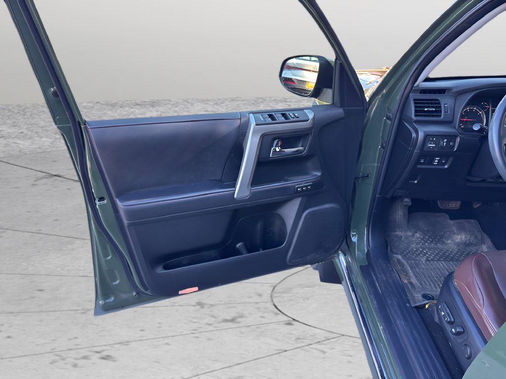 Used 2022 Green Toyota Limited image 22