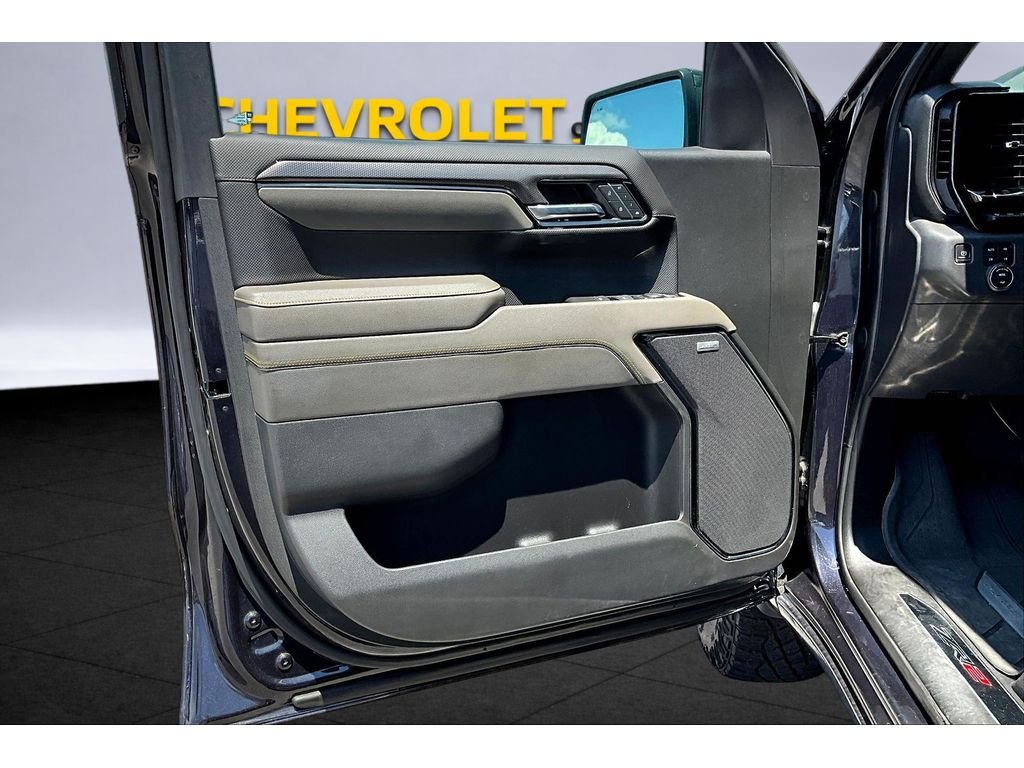 2023 Chevrolet Silverado 1500 ZR2 - Photo 17