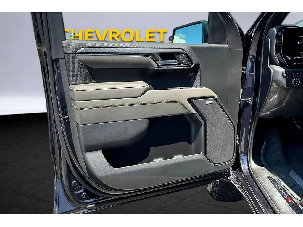 Used 2023 Dark Ash Metallic Chevrolet ZR2 image 17