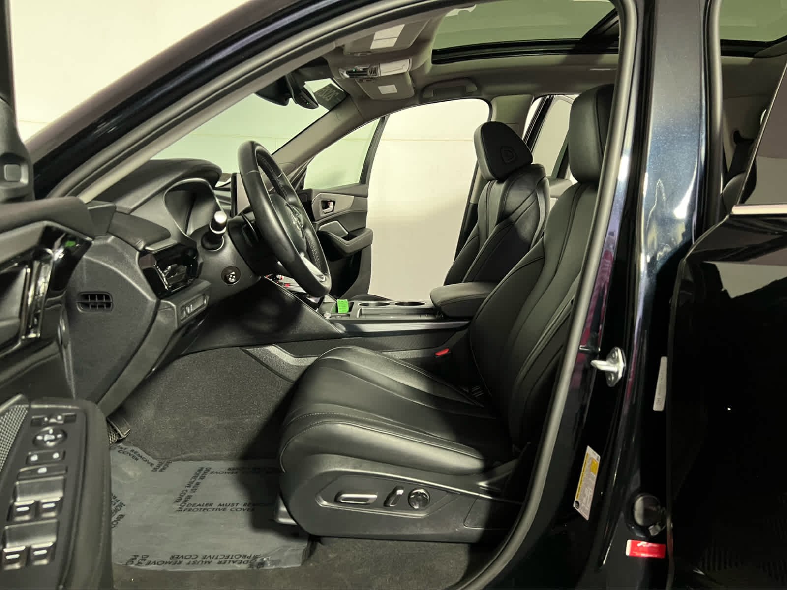 Certified Used 2025 Majestic Black Pearl Acura  image 22