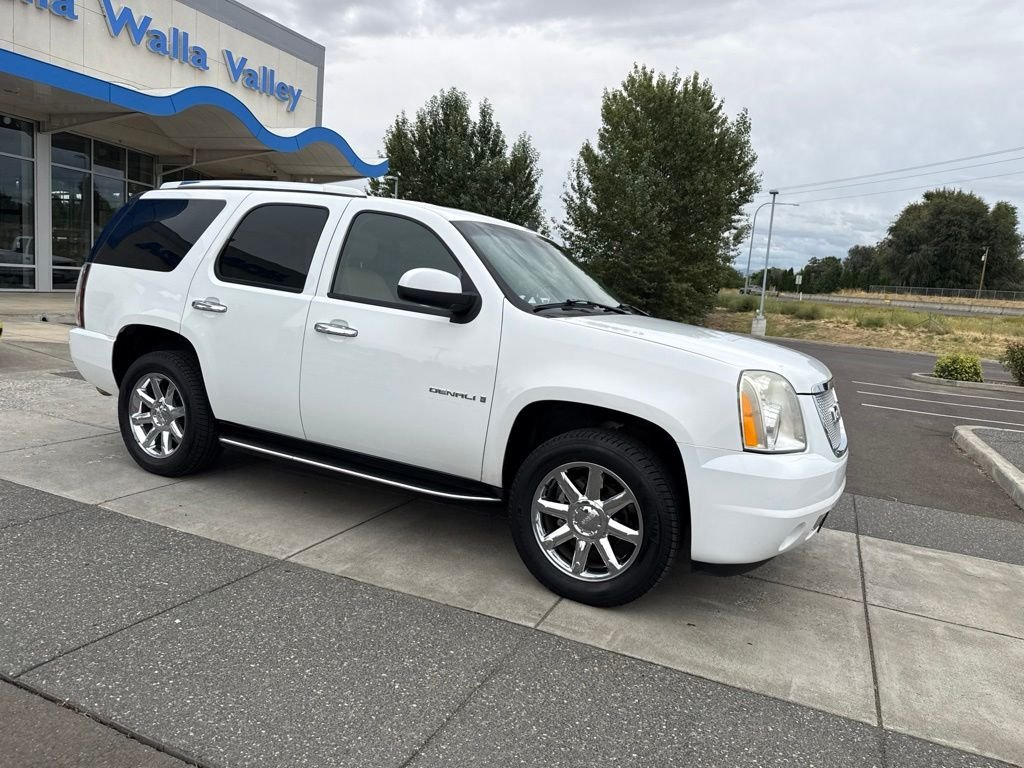 Used 2007 GMC Yukon Denali with VIN 1GKFK63827J273443 for sale in College Place, WA
