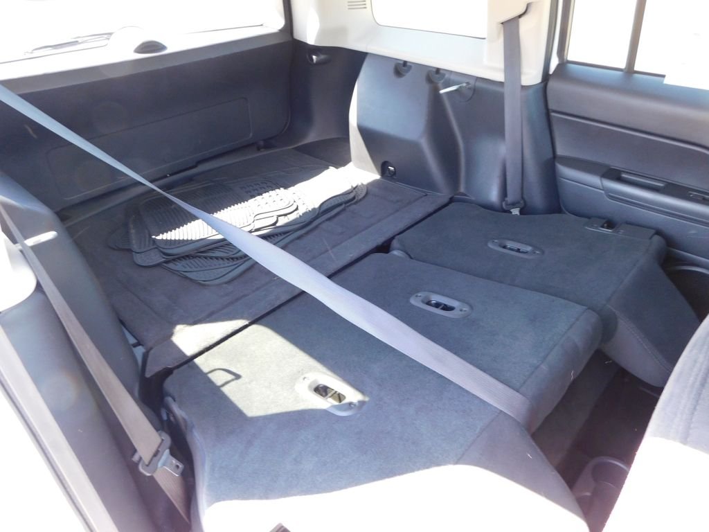 Used 2016 White Jeep Sport image 26