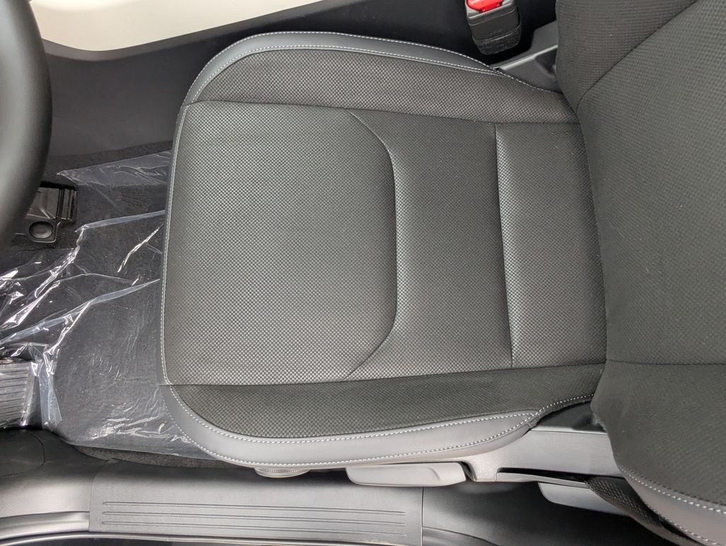 New 2026 Jet Black Mica Mazda 2.5 S Select AWD image 9