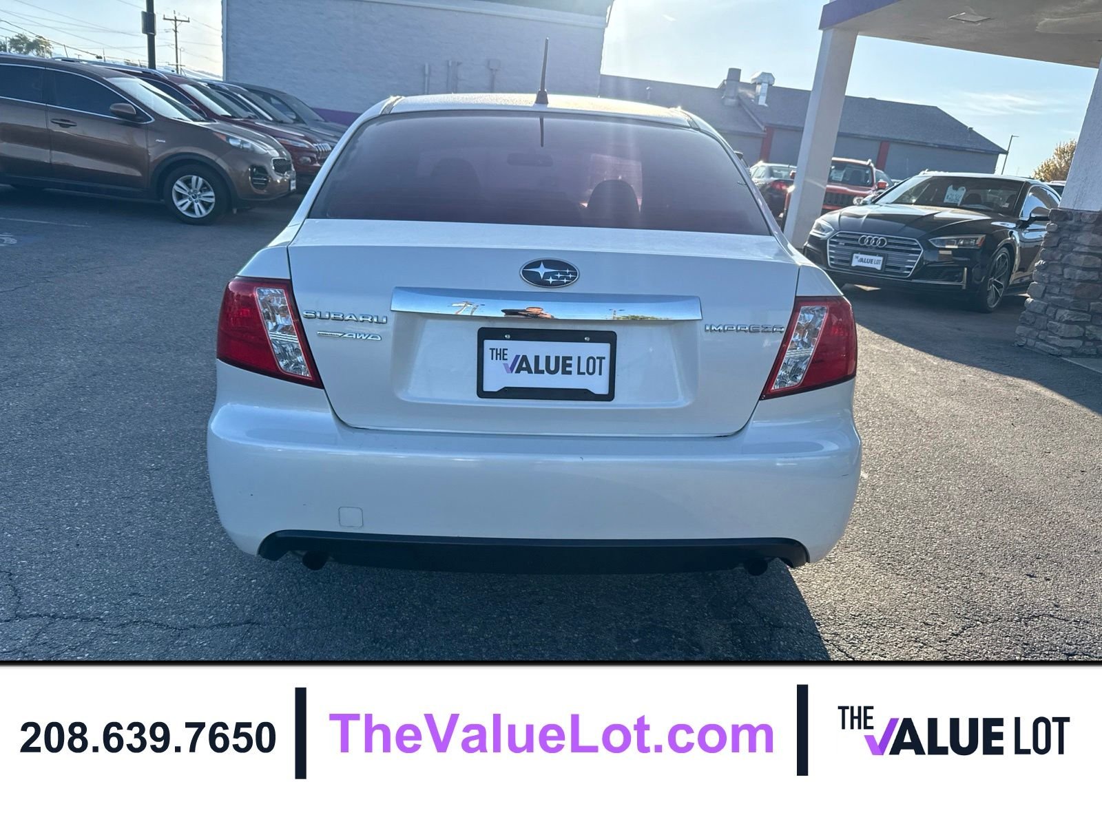 Used 2010 White Subaru 2.5i image 5
