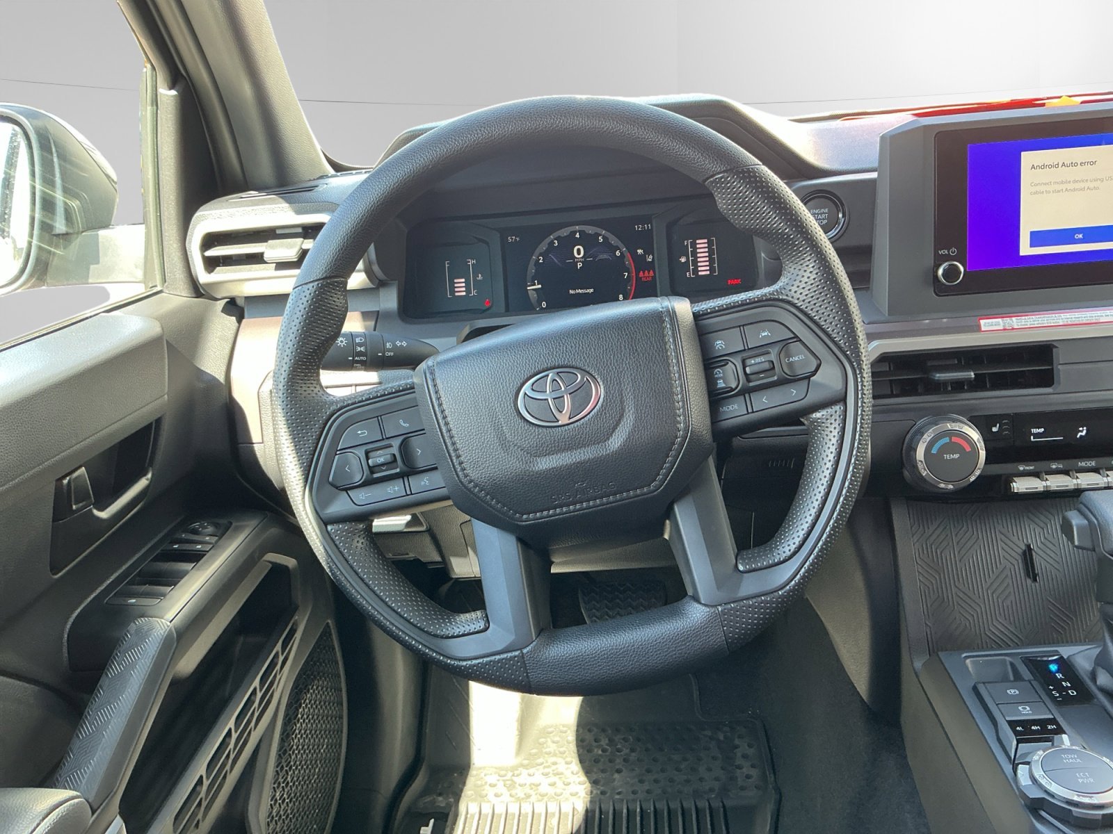 2025 Toyota Tacoma SR5 - Photo 12