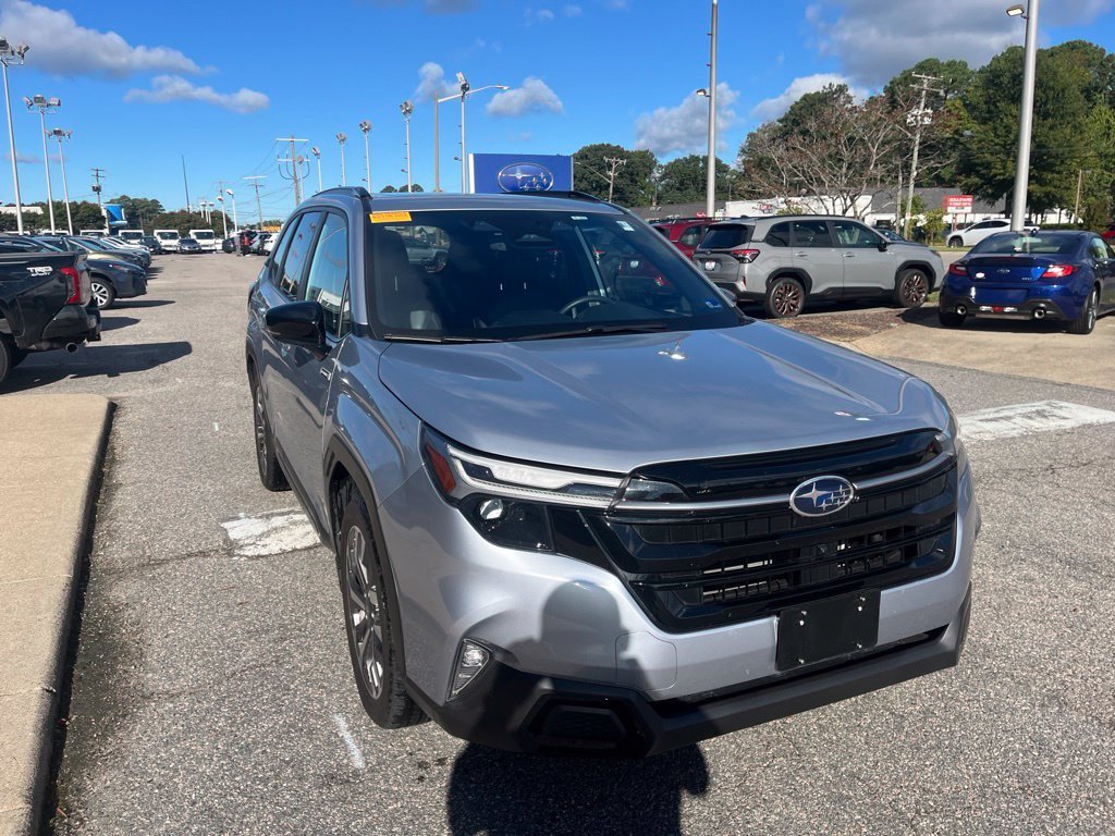 Used 2025 Silver Subaru Touring image 2