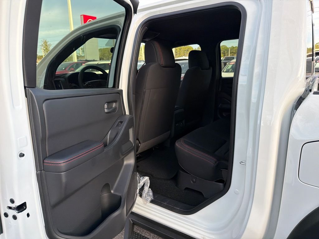New 2026 Nissan Frontier PRO-X 4D Crew Cab