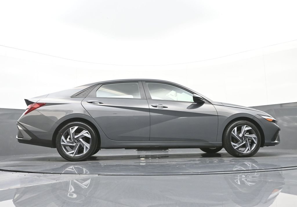 Certified Used 2025 Gray Hyundai SEL Sport image 42
