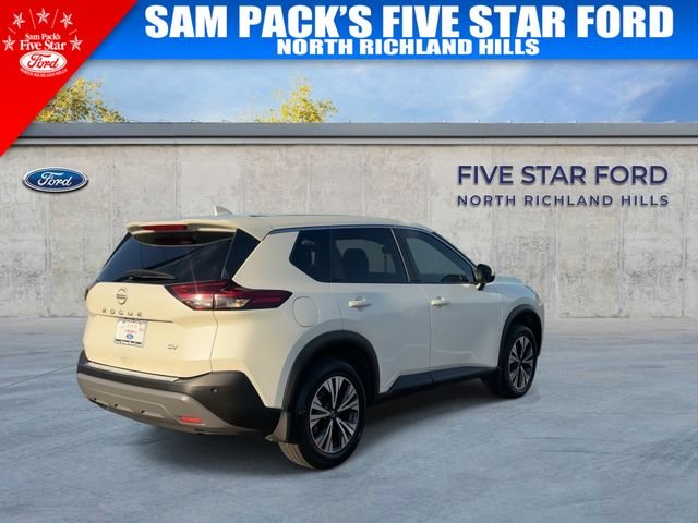 Used 2023 White Nissan SV image 9