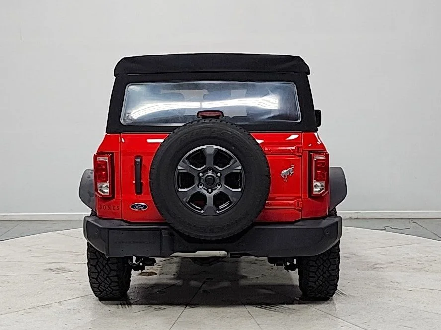 Used 2022 Race Red Ford Big Bend image 6