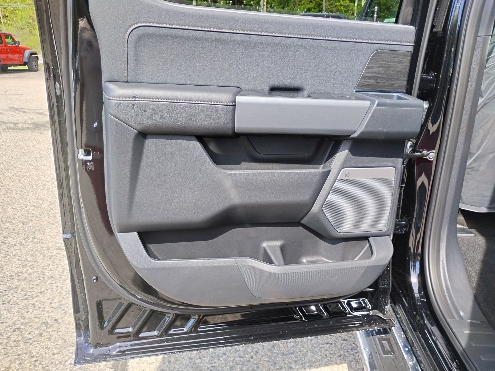 New 2026 Agate Black Metallic Ford Lariat® image 13