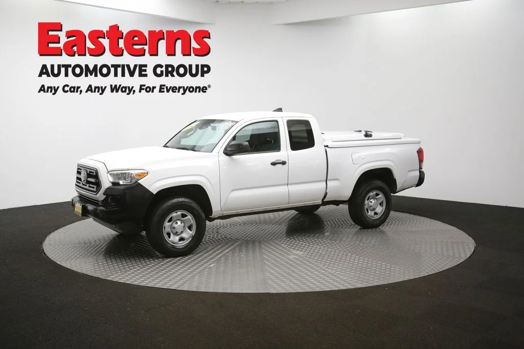 Used 2019 White Toyota SR image 55