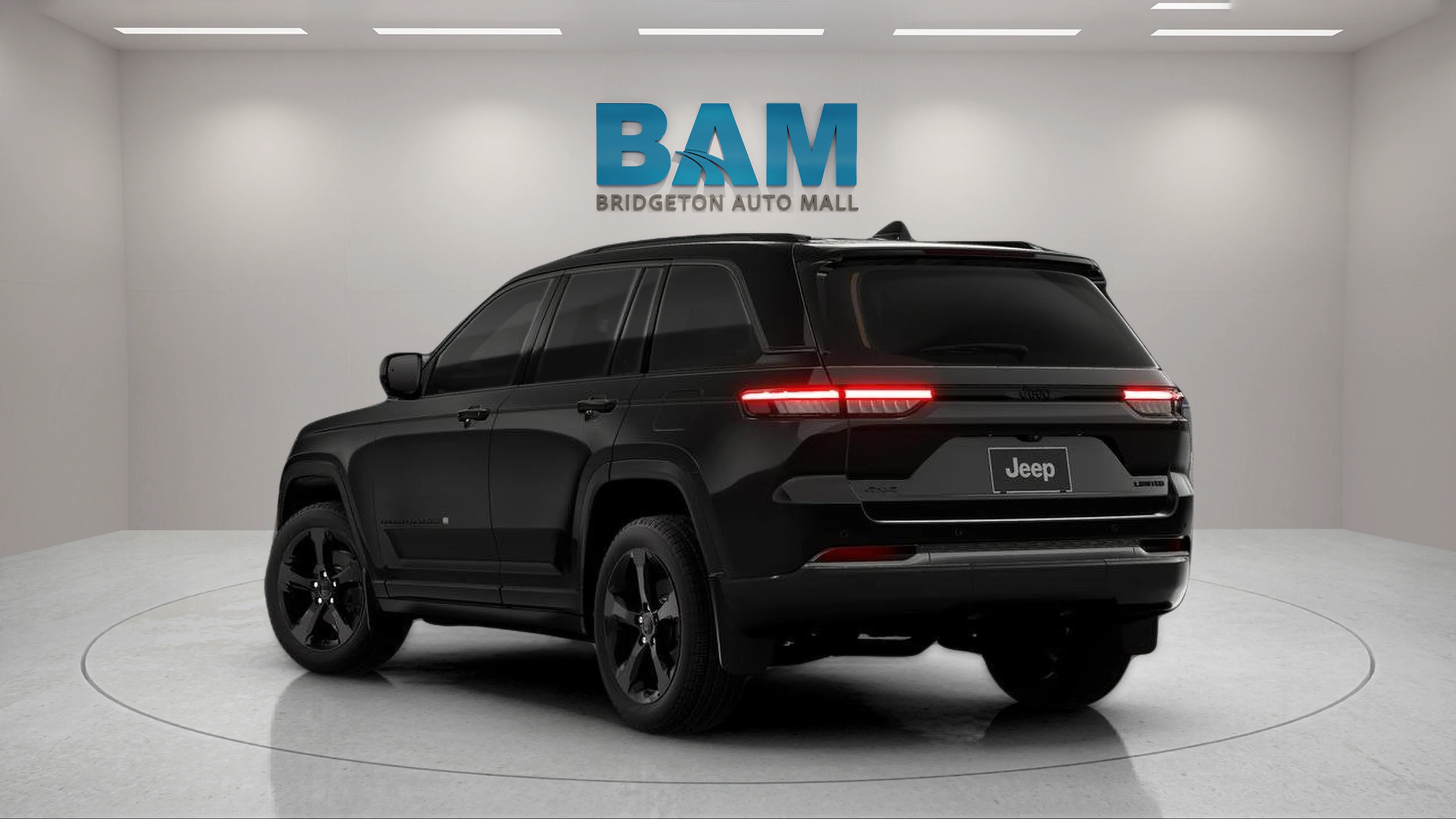 New 2026 Diamond Black Crystal Pearlcoat Jeep Limited image 10