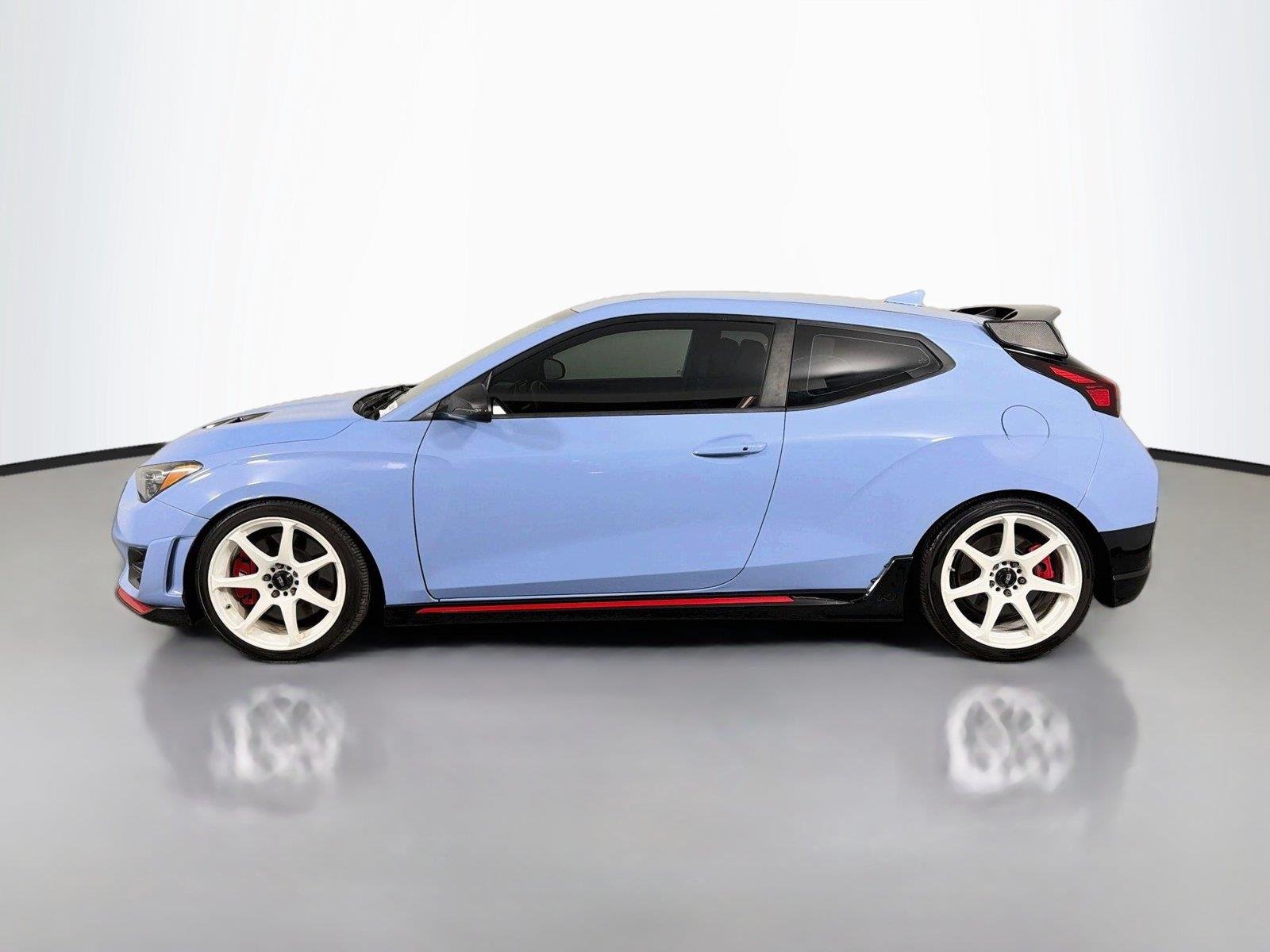 Used 2020 Performance Blue Hyundai Manual image 8
