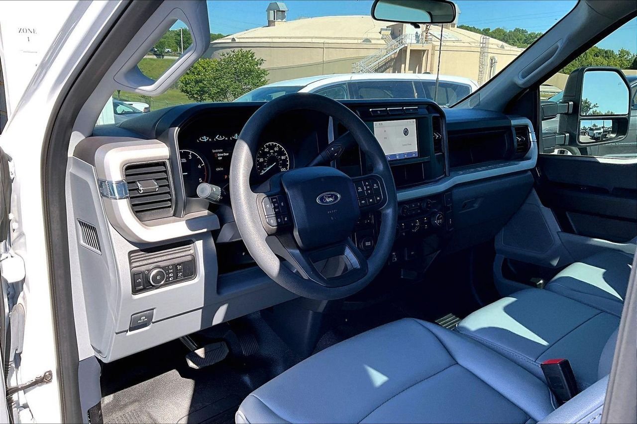 2024 Ford F-350 Super Duty XL - Photo 20