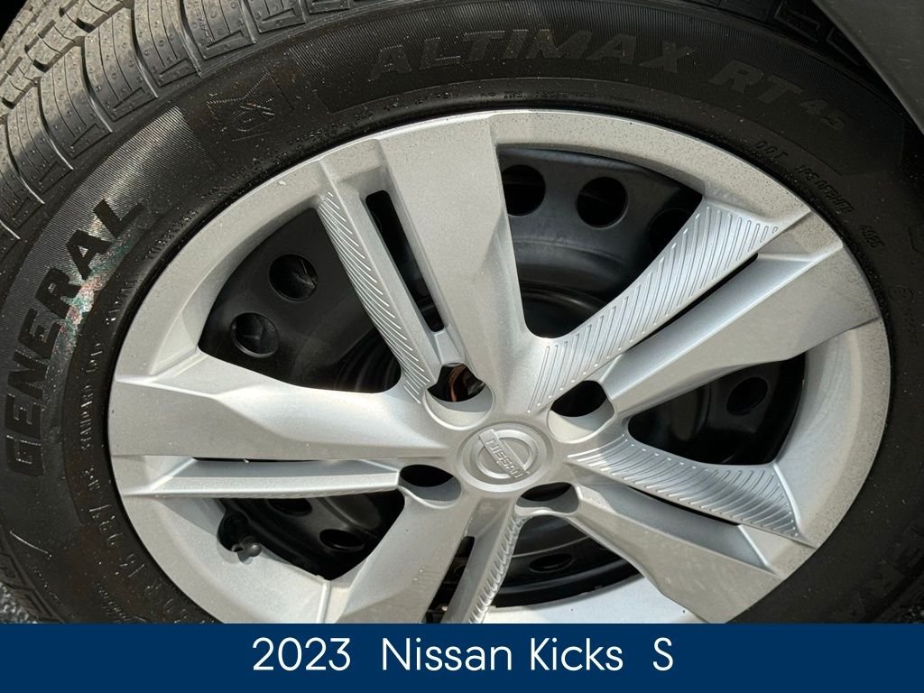 Used 2023 Black Nissan S image 11