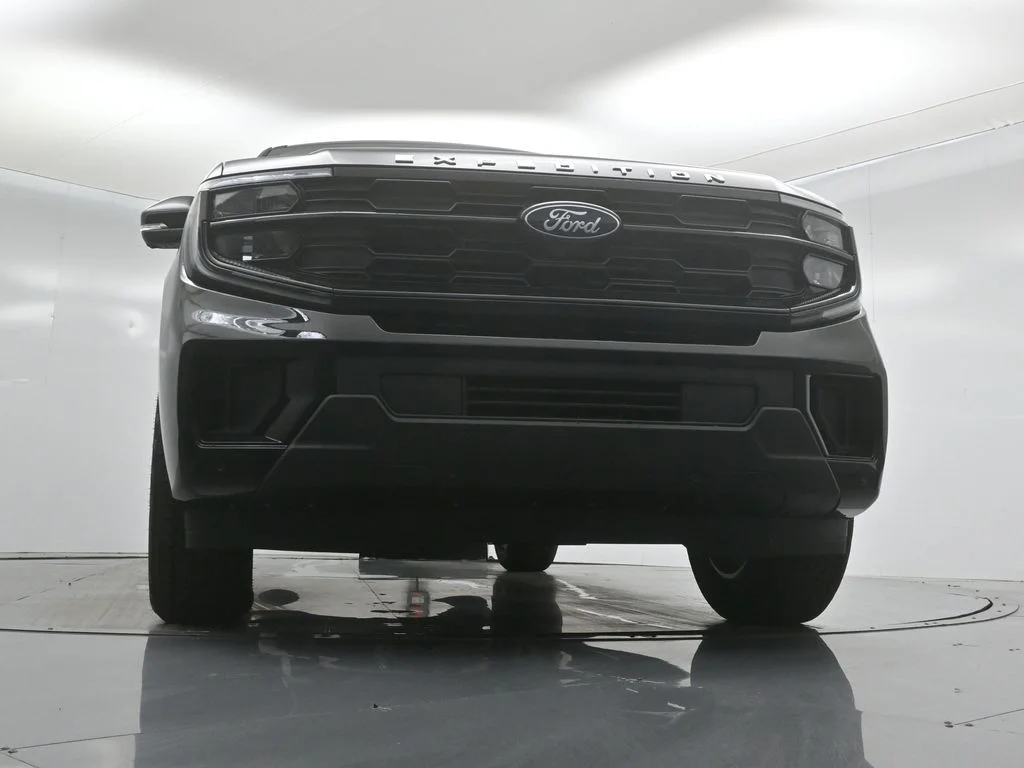 New 2026 Agate Black Metallic Ford Active image 29