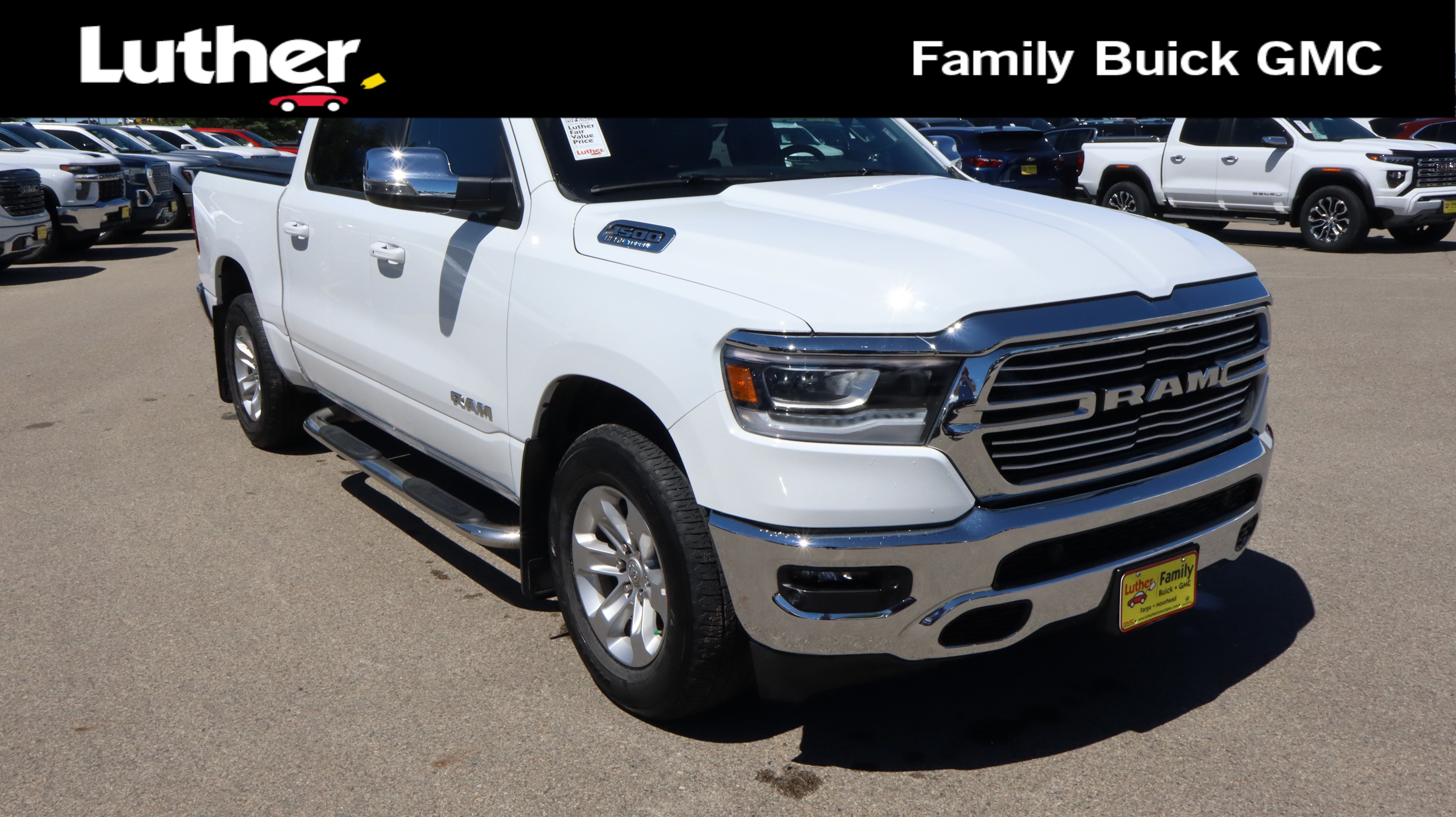 2023 RAM 1500 Laramie 4x4 Crew Cab 5'7's photo