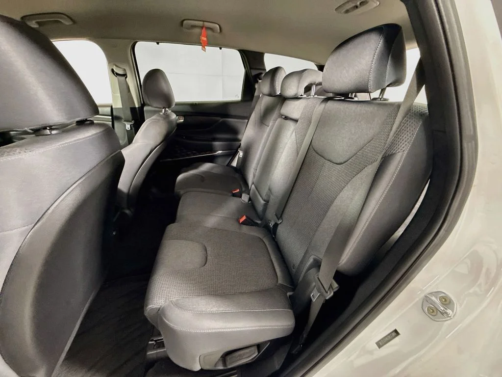 Used 2019 Quartz White Hyundai SEL Plus image 25