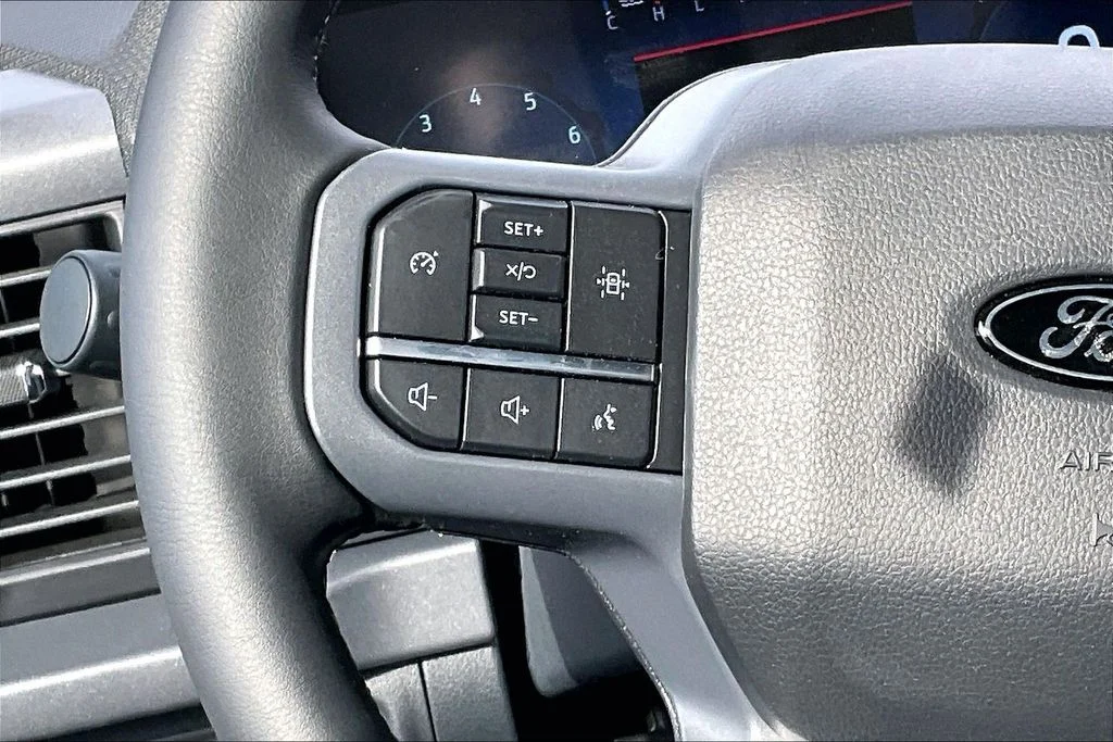 New 2026 White Ford XLT image 17